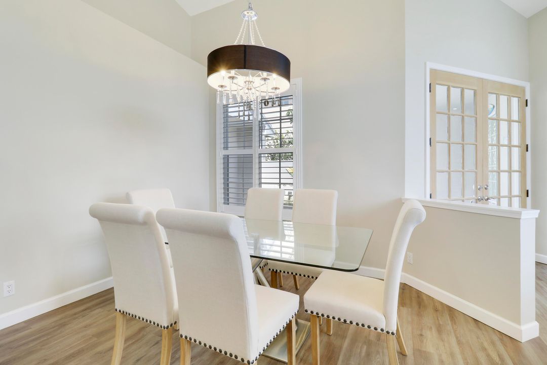 For Sale: $649,000 (2 beds, 2 baths, 1701 Square Feet)