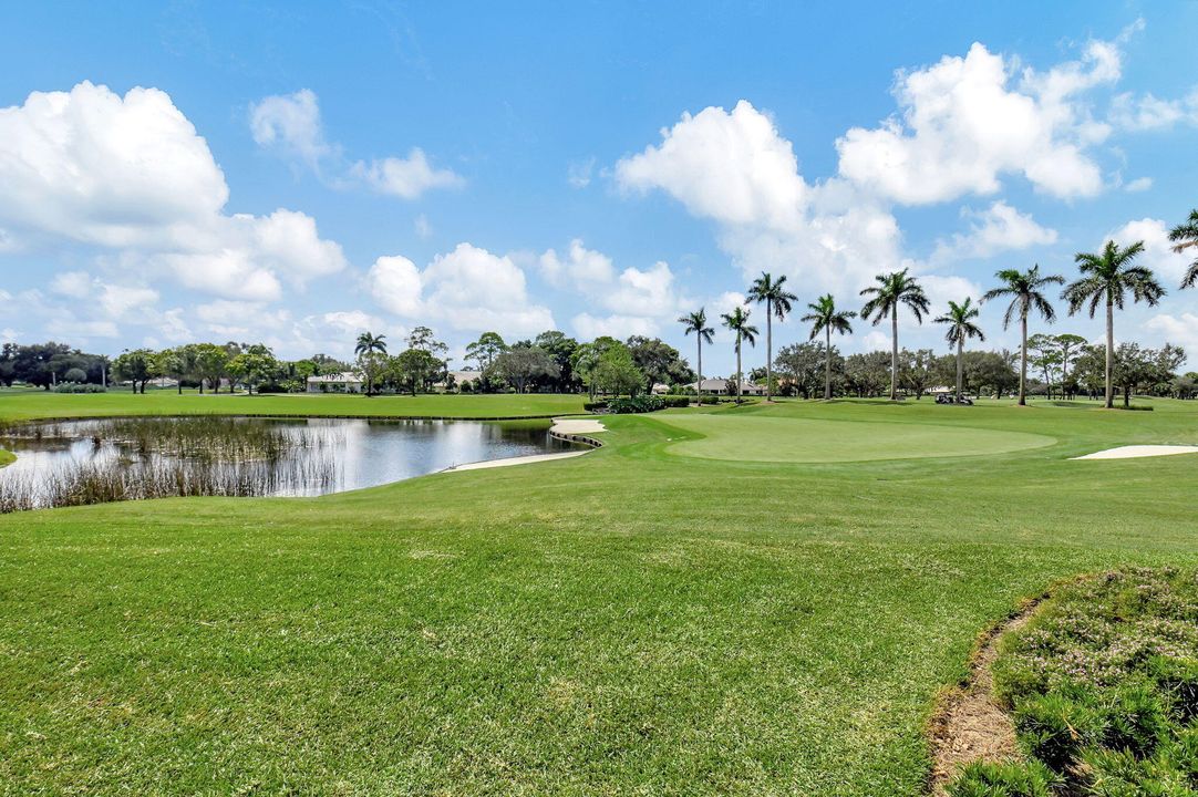 For Sale: $1,750,000 (3 beds, 2 baths, 2893 Square Feet)