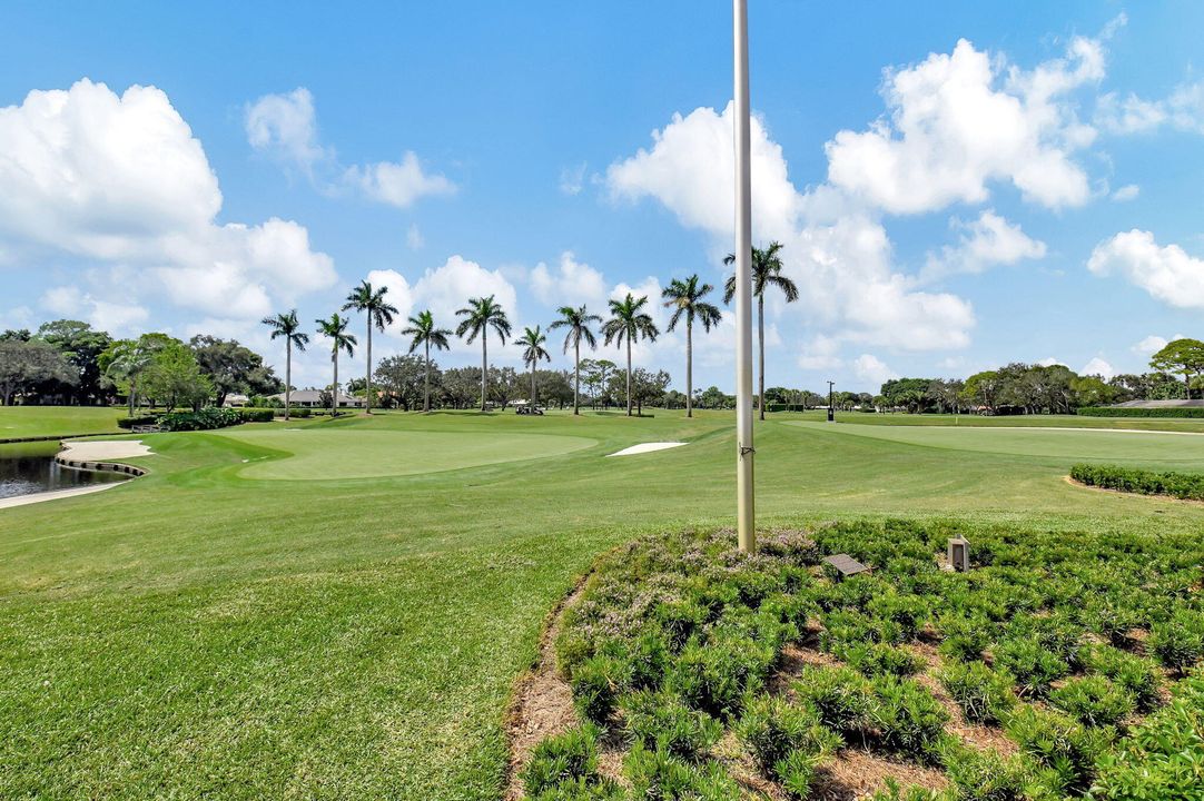 For Sale: $1,750,000 (3 beds, 2 baths, 2893 Square Feet)