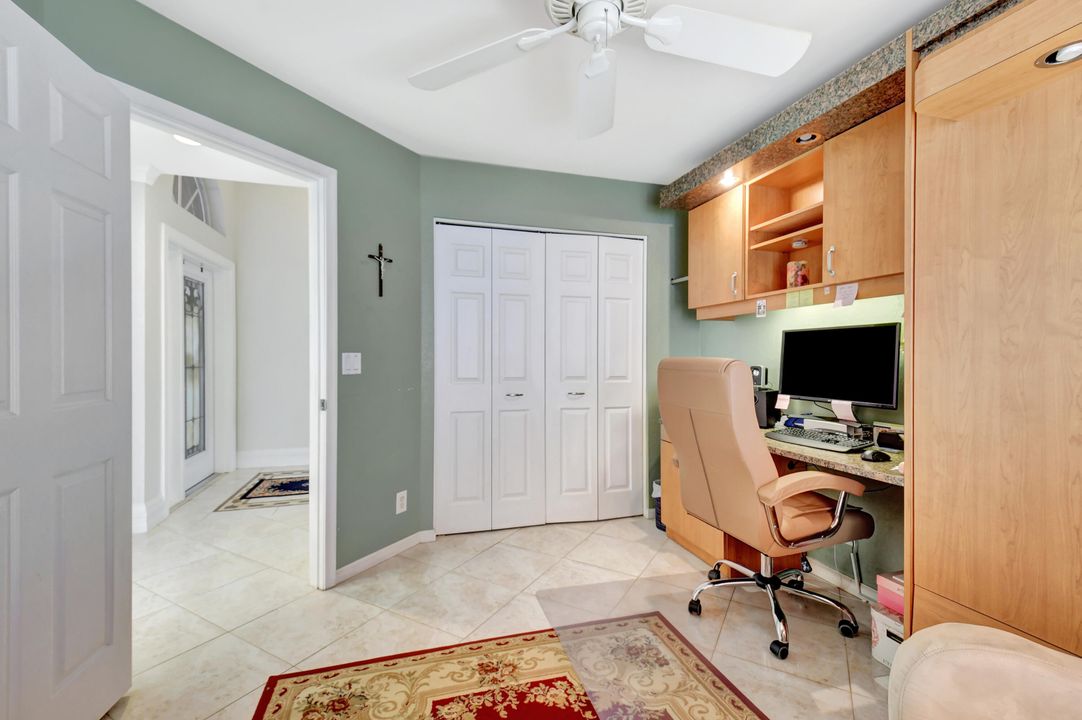 For Sale: $599,000 (3 beds, 2 baths, 1864 Square Feet)