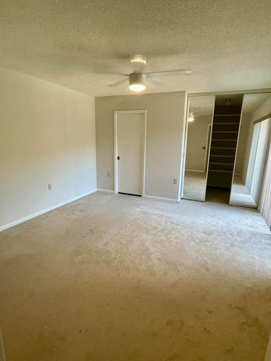 For Rent: $2,700 (2 beds, 2 baths, 1236 Square Feet)