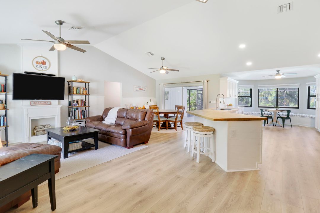 For Sale: $429,900 (3 beds, 2 baths, 1718 Square Feet)