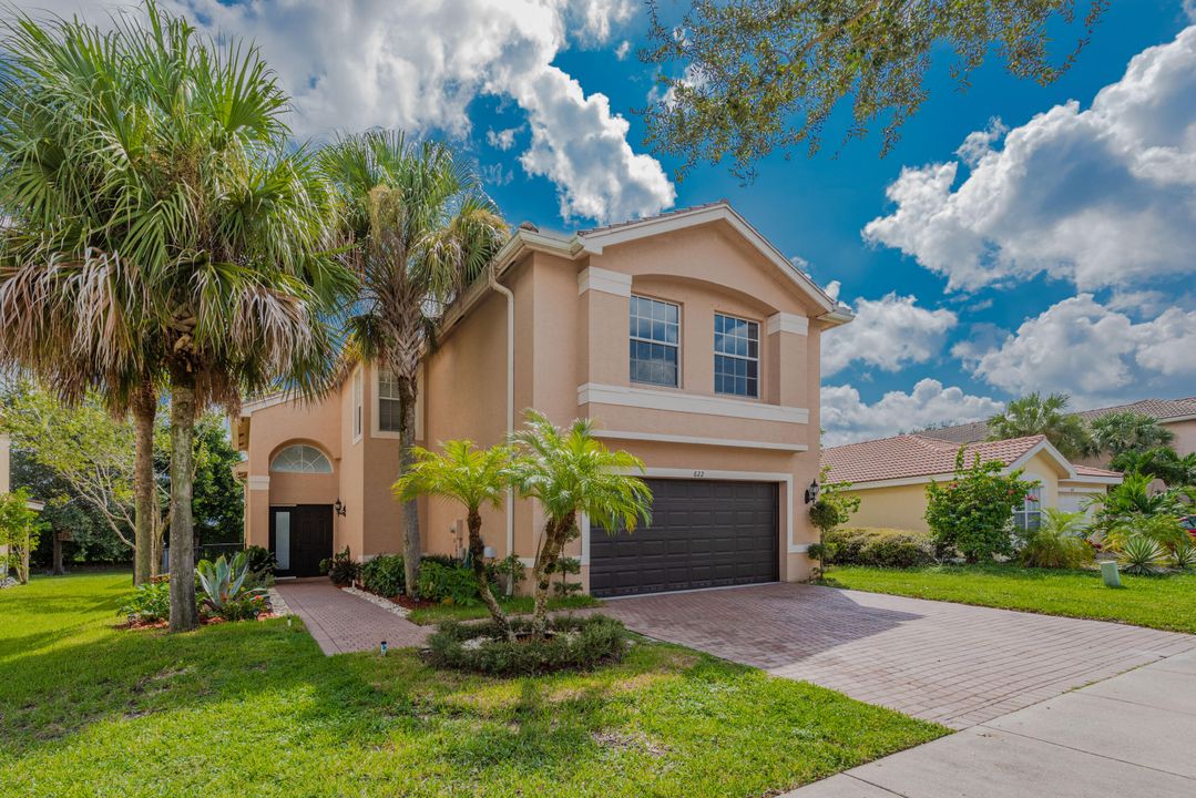 For Sale: $649,000 (4 beds, 2 baths, 2238 Square Feet)