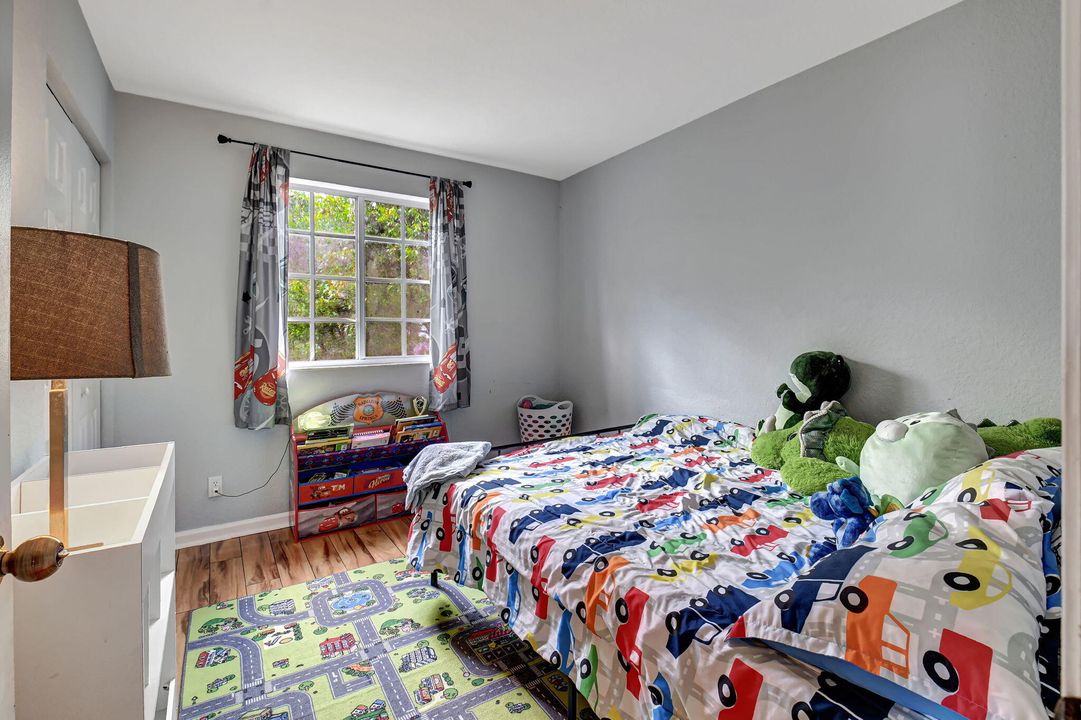 For Sale: $436,500 (3 beds, 2 baths, 1887 Square Feet)