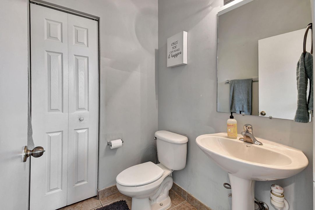 For Sale: $436,500 (3 beds, 2 baths, 1887 Square Feet)