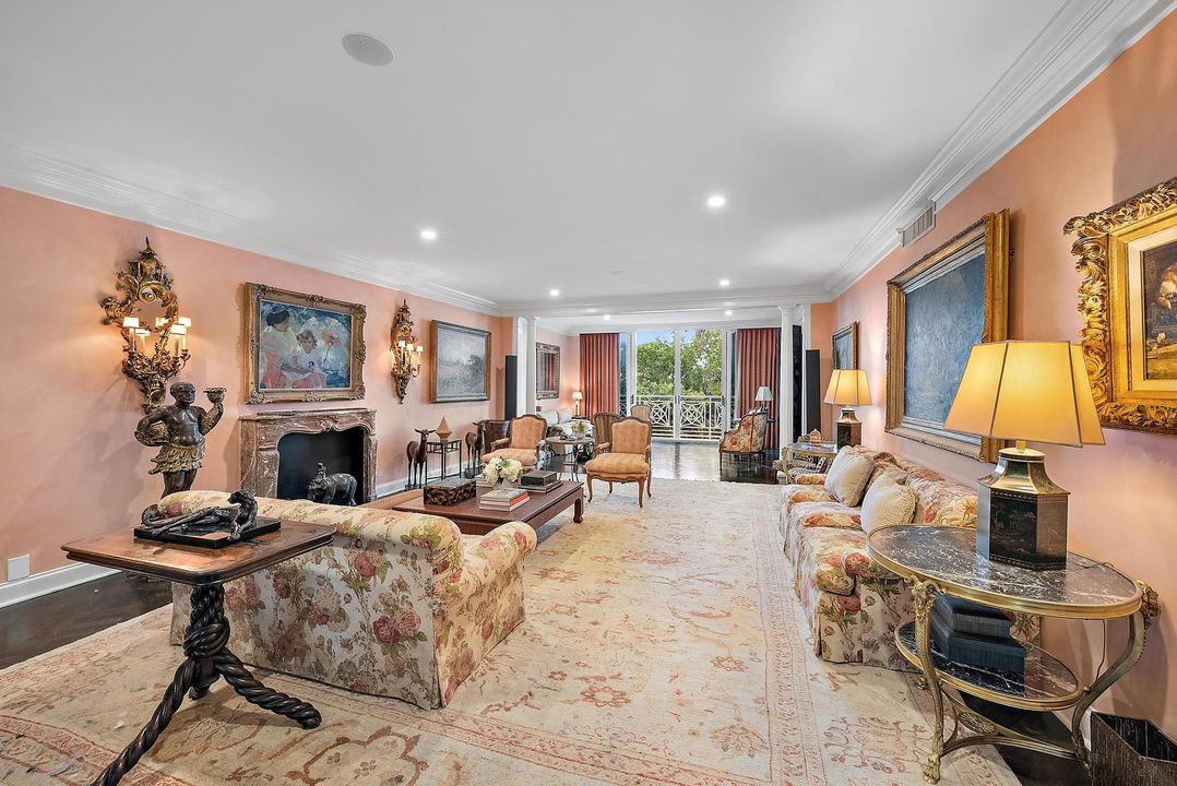 For Sale: $7,895,000 (3 beds, 4 baths, 3232 Square Feet)