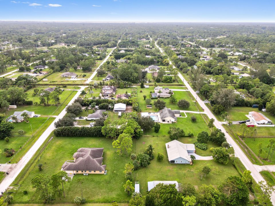 For Sale: $599,900 (3 beds, 2 baths, 2110 Square Feet)