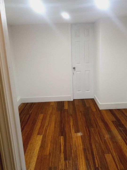 For Rent: $2,900 (2 beds, 2 baths, 1037 Square Feet)