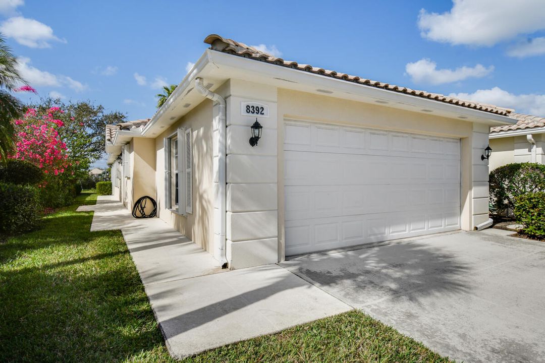 For Sale: $512,000 (2 beds, 2 baths, 1526 Square Feet)