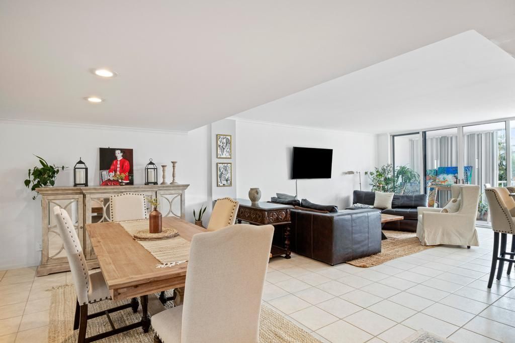 For Sale: $639,000 (2 beds, 2 baths, 1447 Square Feet)