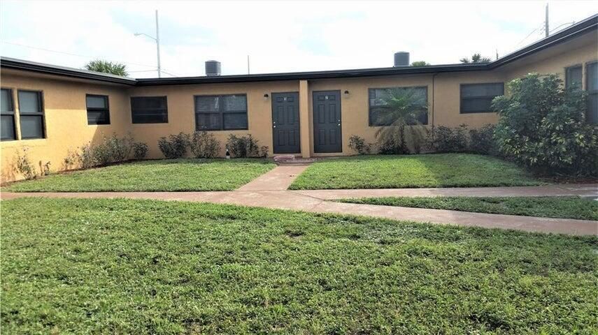 For Rent: $2,000 (3 beds, 1 baths, 1400 Square Feet)