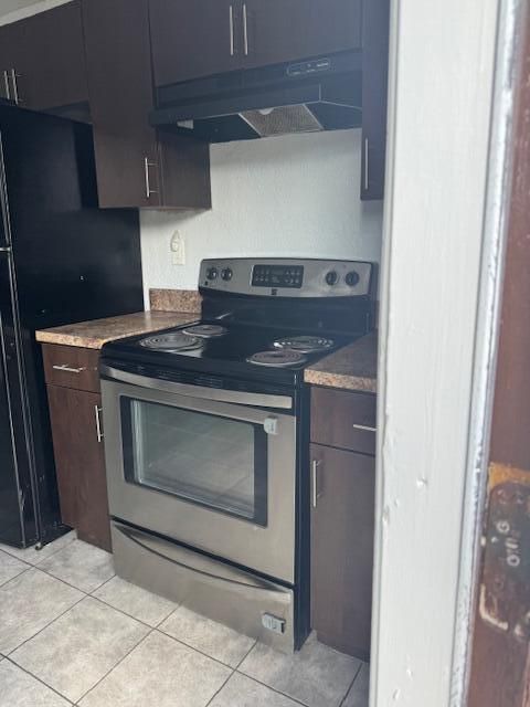 For Rent: $2,000 (3 beds, 1 baths, 1400 Square Feet)