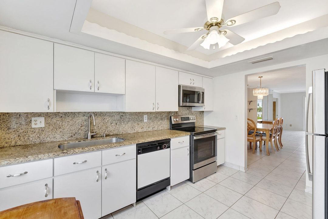 For Sale: $499,000 (2 beds, 2 baths, 1440 Square Feet)