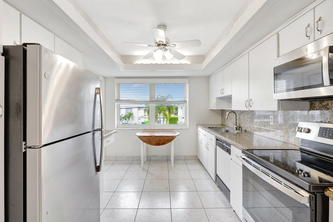 For Sale: $499,000 (2 beds, 2 baths, 1440 Square Feet)