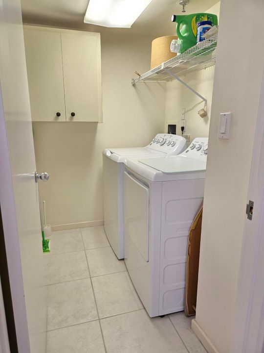 For Rent: $5,500 (2 beds, 2 baths, 1651 Square Feet)