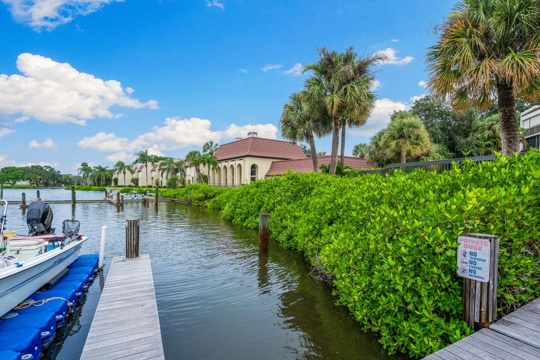 For Sale: $699,000 (3 beds, 2 baths, 1848 Square Feet)