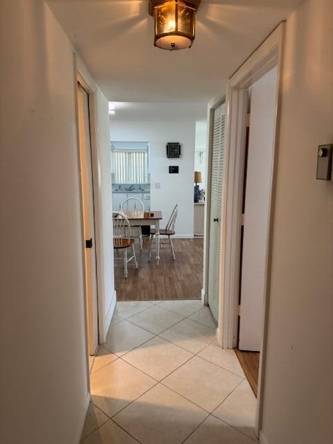 For Sale: $262,900 (2 beds, 2 baths, 1186 Square Feet)