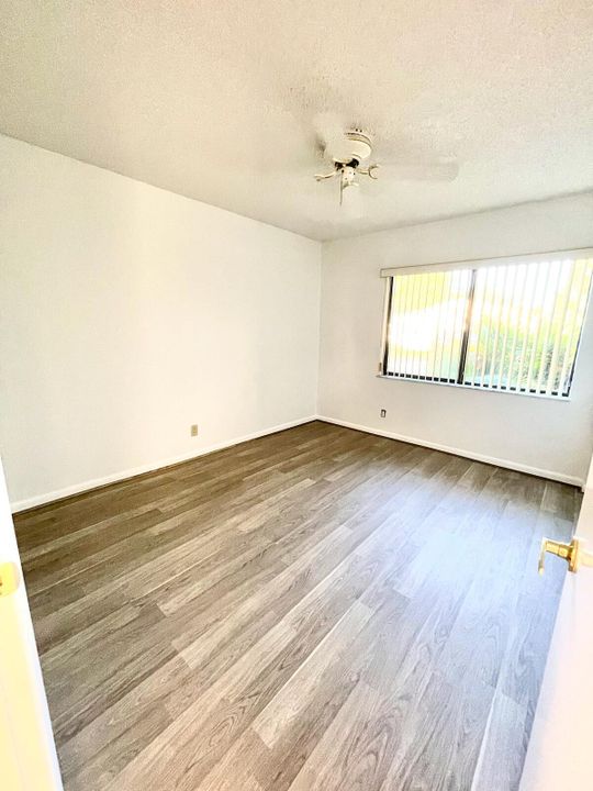 For Rent: $2,600 (2 beds, 2 baths, 1258 Square Feet)