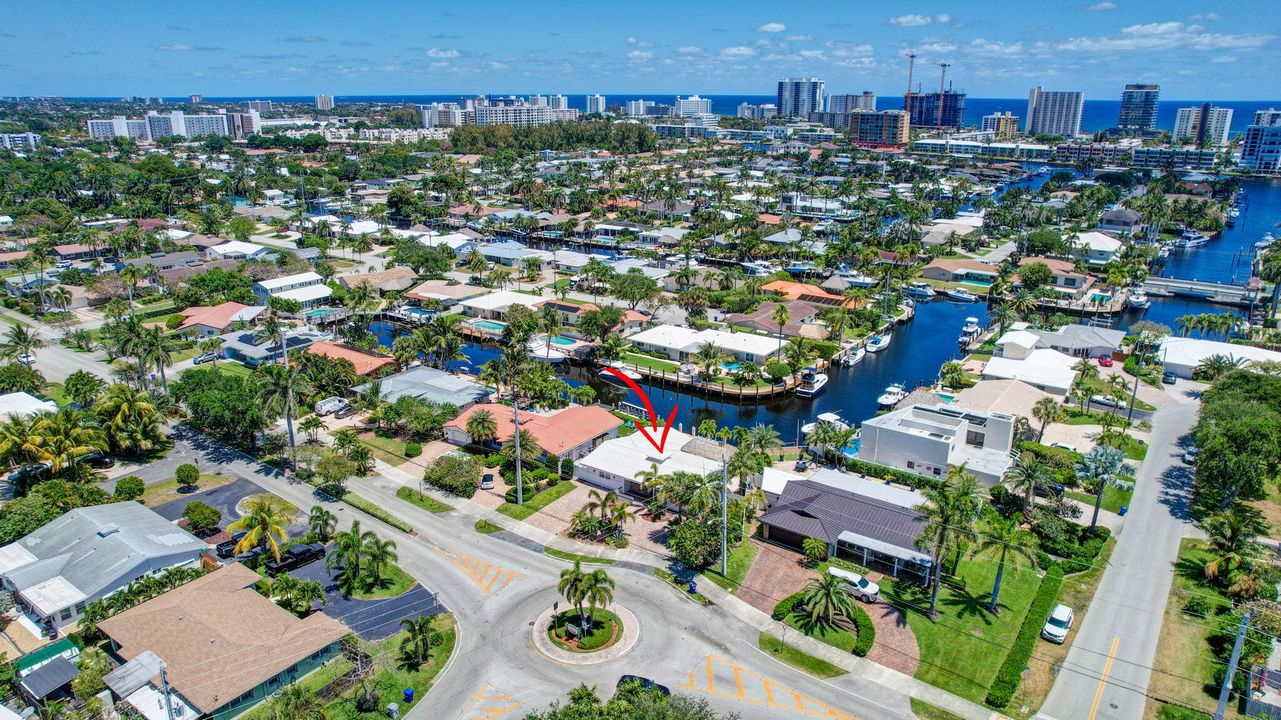 For Sale: $1,700,000 (4 beds, 3 baths, 1934 Square Feet)