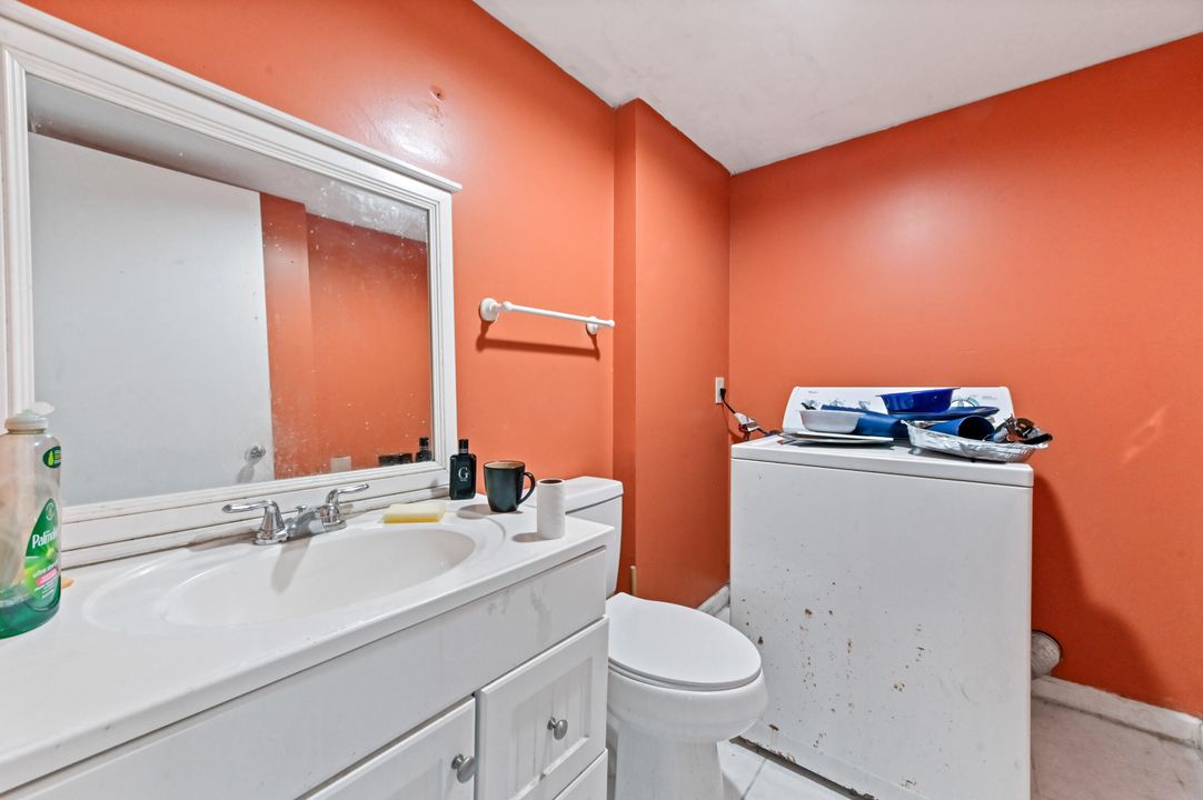 For Sale: $250,000 (2 beds, 2 baths, 1236 Square Feet)