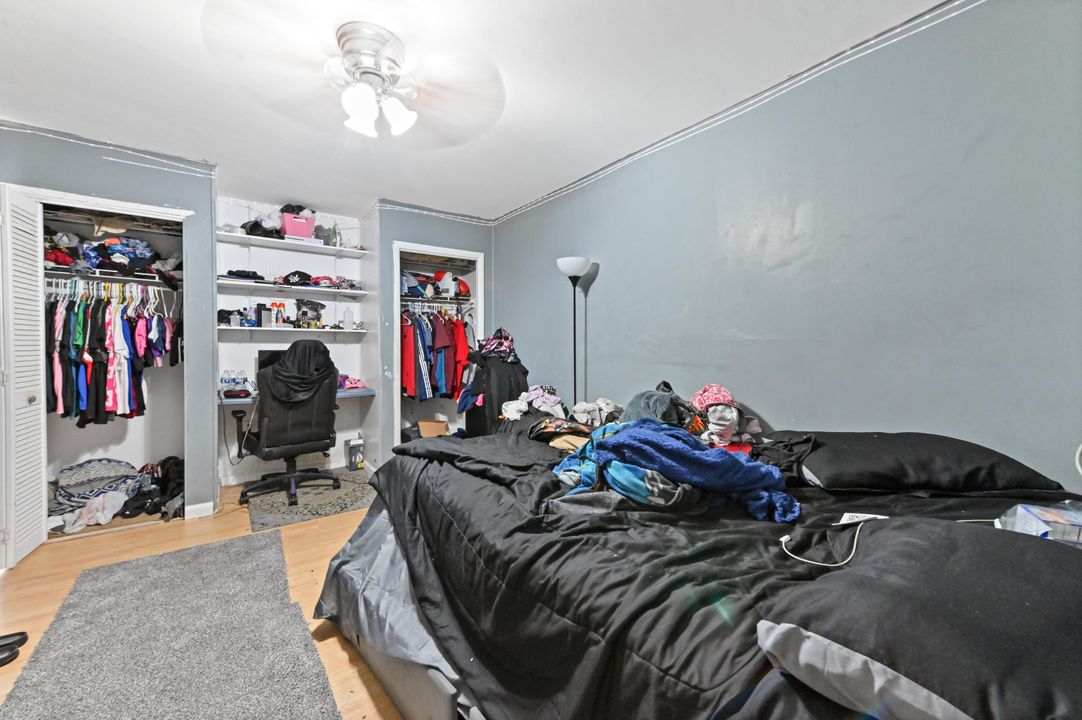 For Sale: $250,000 (2 beds, 2 baths, 1236 Square Feet)