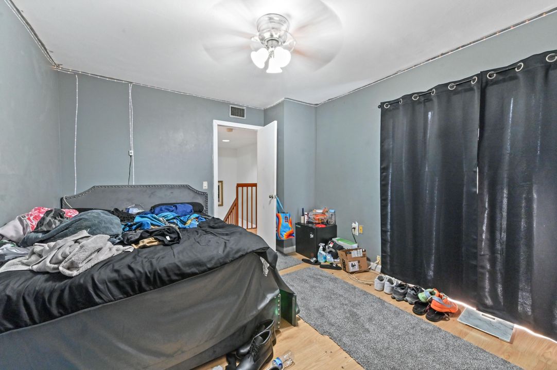 For Sale: $250,000 (2 beds, 2 baths, 1236 Square Feet)