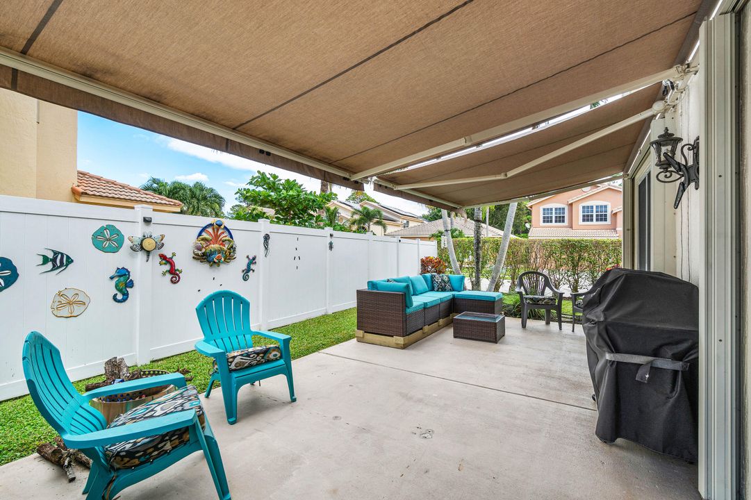 For Sale: $634,900 (4 beds, 2 baths, 2532 Square Feet)