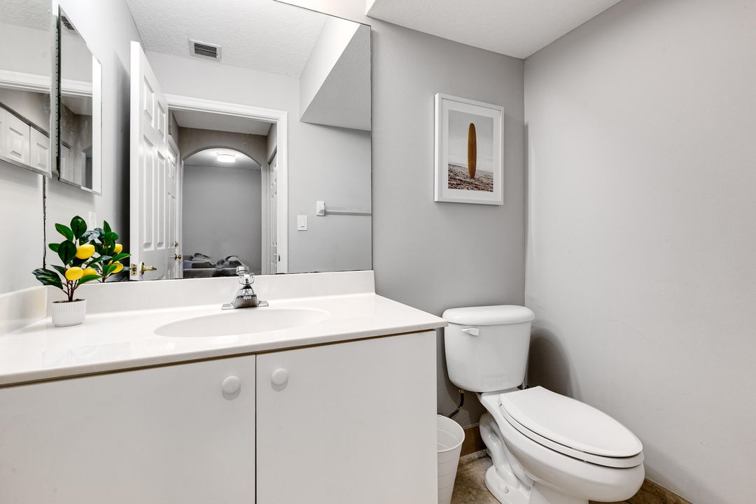 Active With Contract: $3,000 (3 beds, 2 baths, 1632 Square Feet)