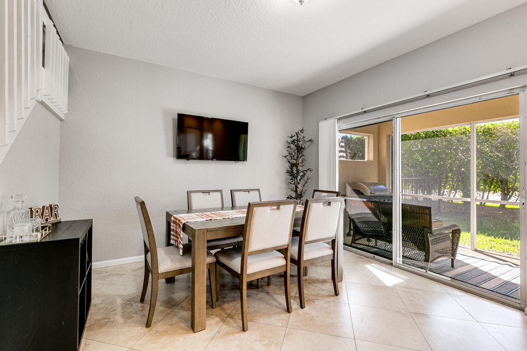 Active With Contract: $3,000 (3 beds, 2 baths, 1632 Square Feet)