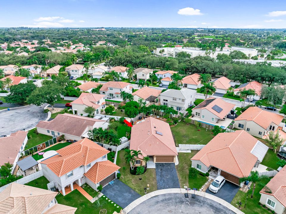 For Sale: $753,999 (3 beds, 2 baths, 1727 Square Feet)