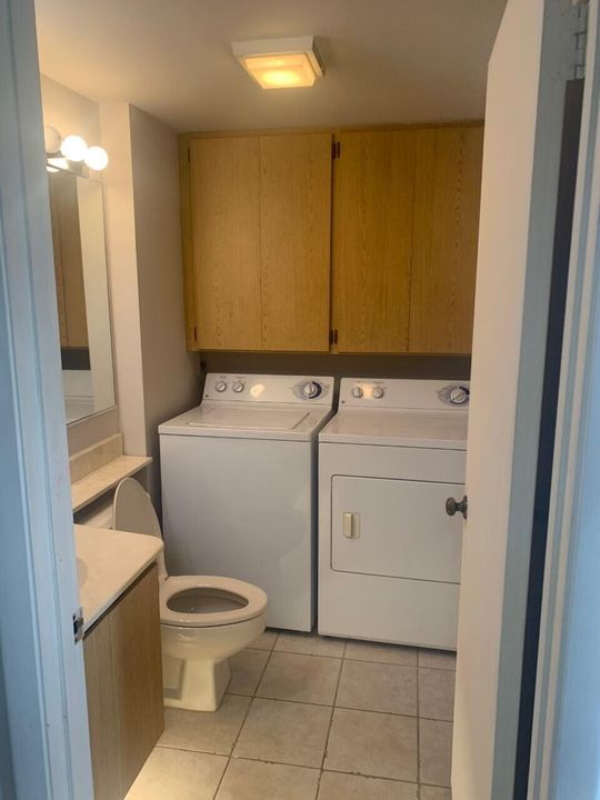 For Rent: $2,100 (2 beds, 2 baths, 1236 Square Feet)