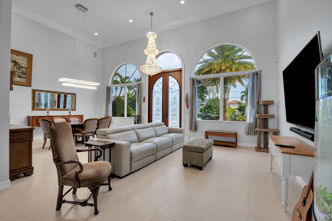 For Sale: $3,500,000 (4 beds, 3 baths, 3601 Square Feet)