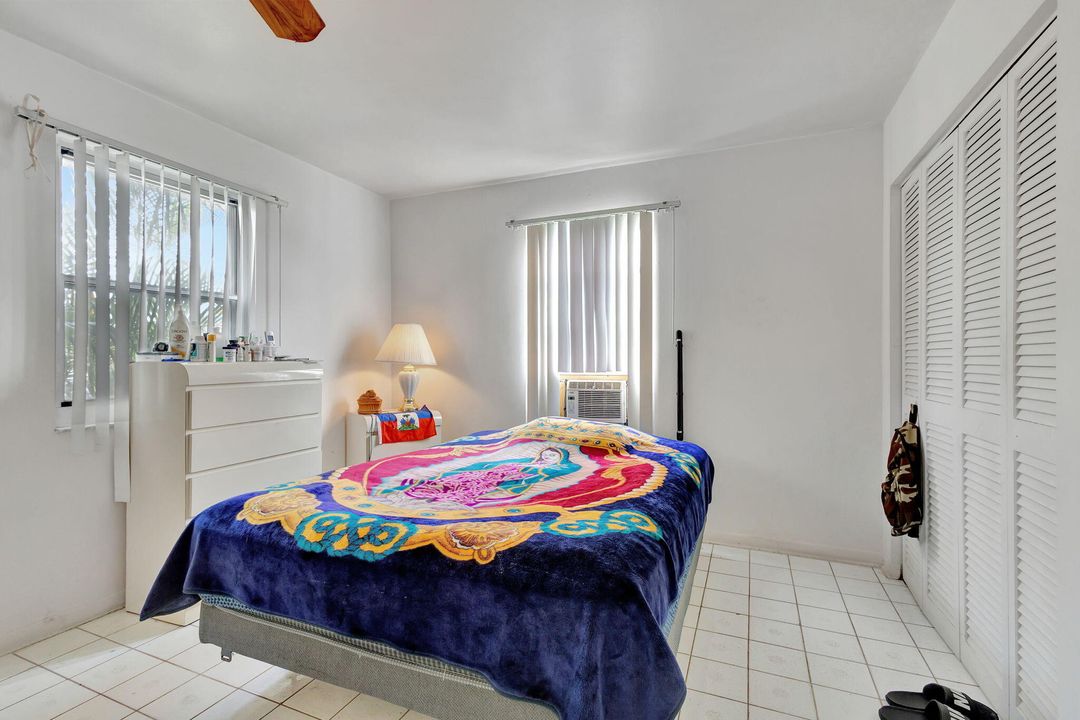 For Sale: $399,000 (3 beds, 2 baths, 1583 Square Feet)