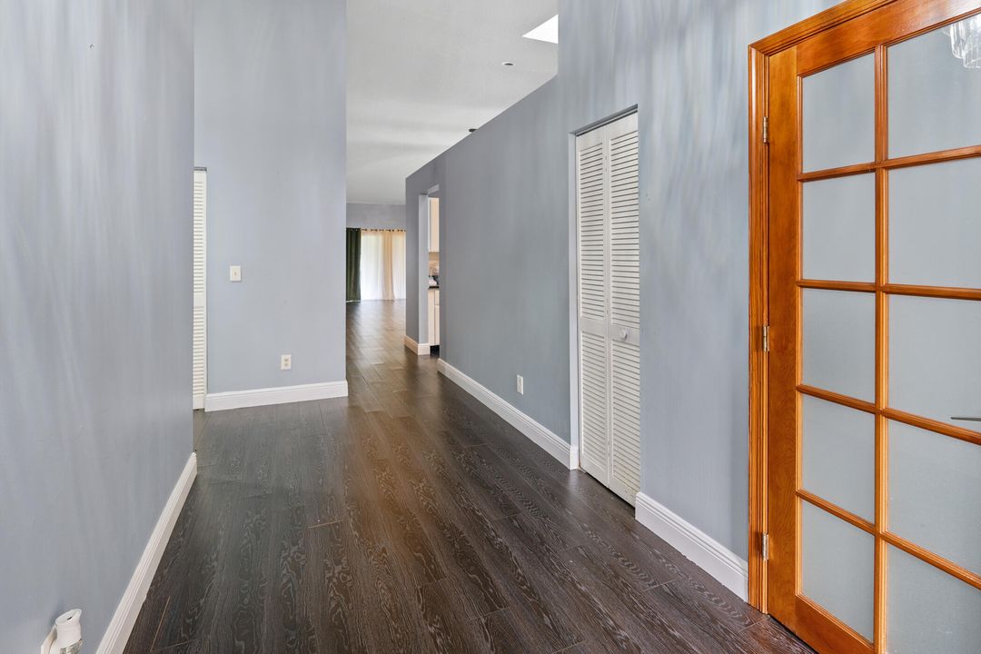 For Sale: $395,000 (3 beds, 2 baths, 1656 Square Feet)