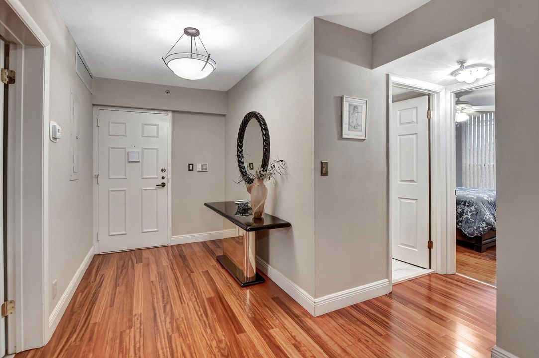 For Sale: $649,000 (3 beds, 2 baths, 2487 Square Feet)