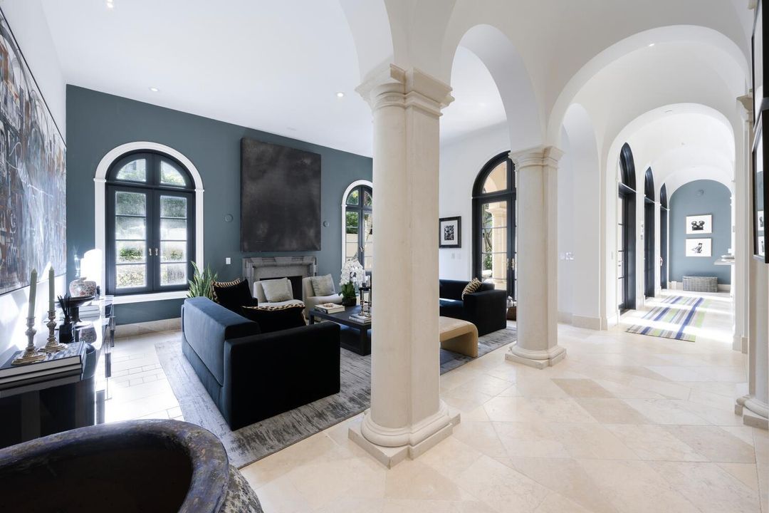 For Sale: $15,995,000 (4 beds, 5 baths, 4530 Square Feet)