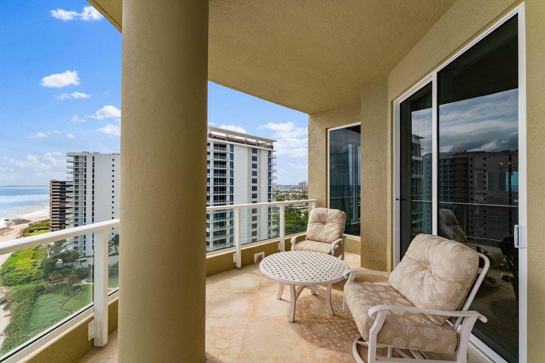 For Sale: $3,800,000 (3 beds, 3 baths, 3136 Square Feet)