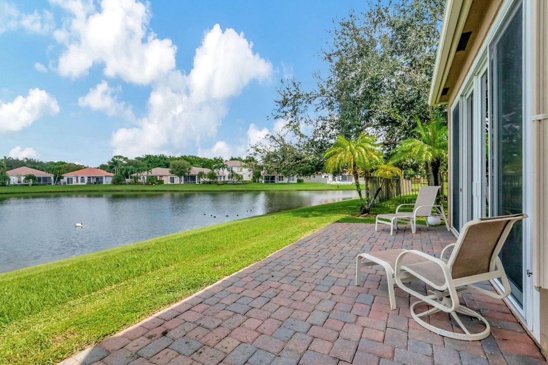 For Sale: $785,000 (4 beds, 2 baths, 2238 Square Feet)