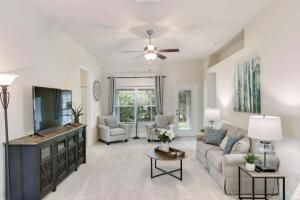 For Sale: $384,652 (2 beds, 2 baths, 1820 Square Feet)