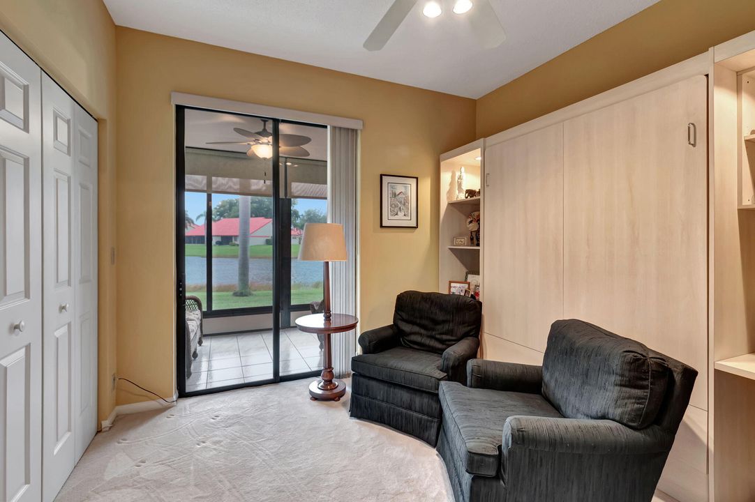 For Sale: $349,000 (2 beds, 2 baths, 1390 Square Feet)