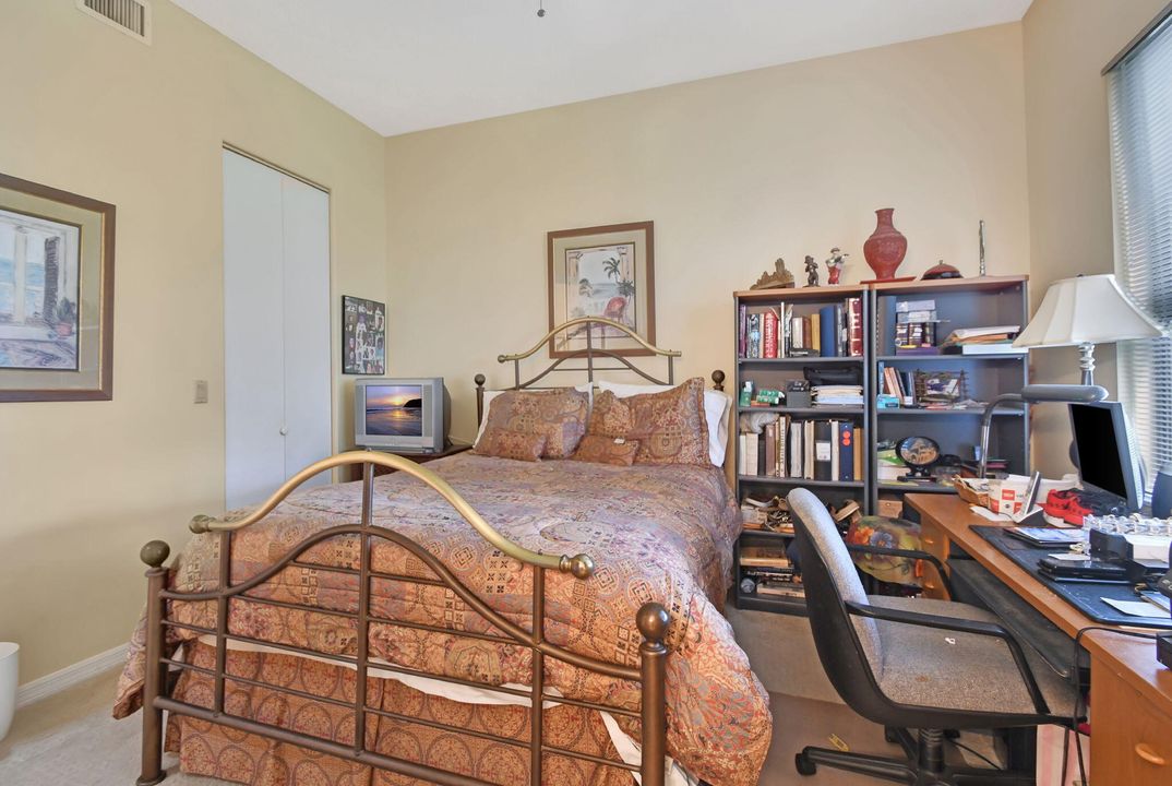 For Sale: $740,000 (2 beds, 2 baths, 1811 Square Feet)