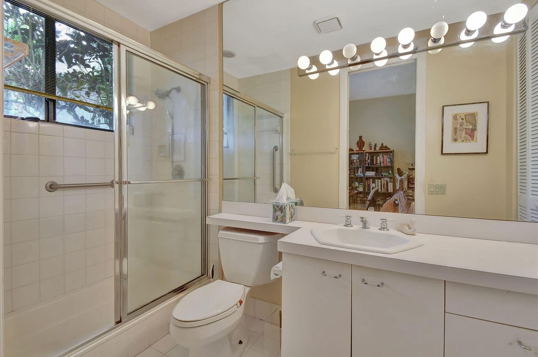 For Sale: $740,000 (2 beds, 2 baths, 1811 Square Feet)