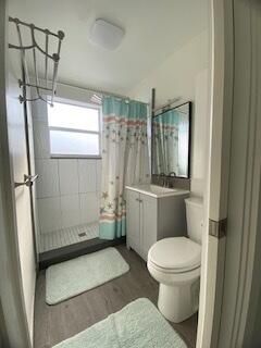 For Sale: $85,000 (1 beds, 1 baths, 484 Square Feet)