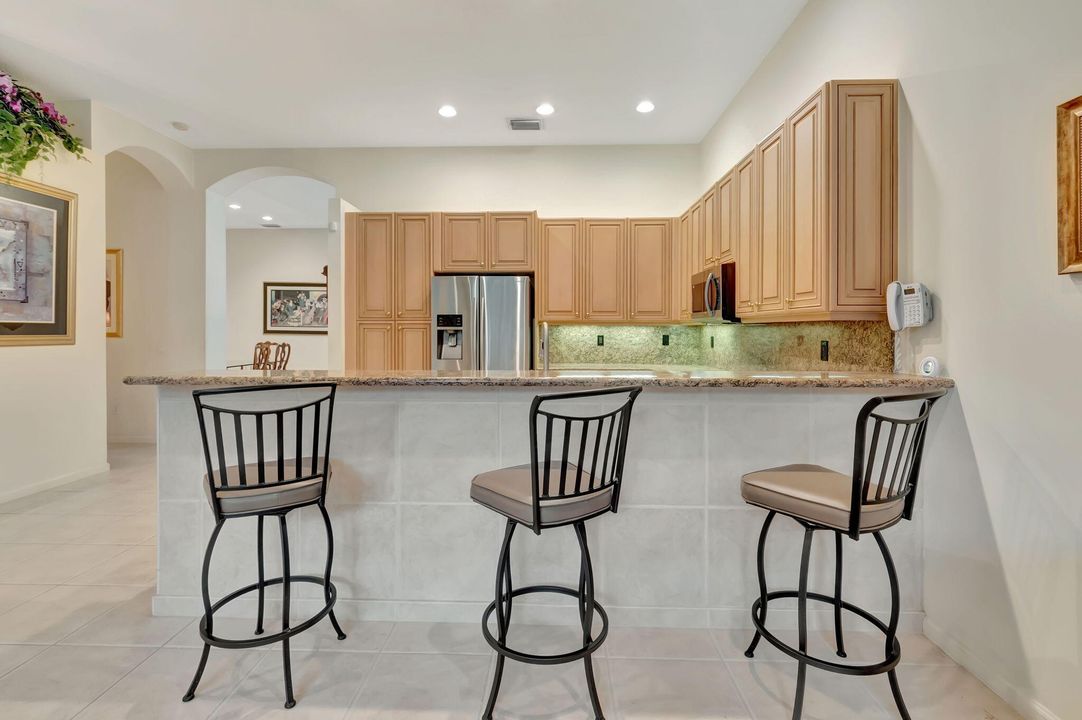 For Sale: $650,000 (3 beds, 2 baths, 2237 Square Feet)