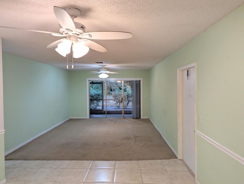 For Sale: $220,000 (2 beds, 2 baths, 1026 Square Feet)