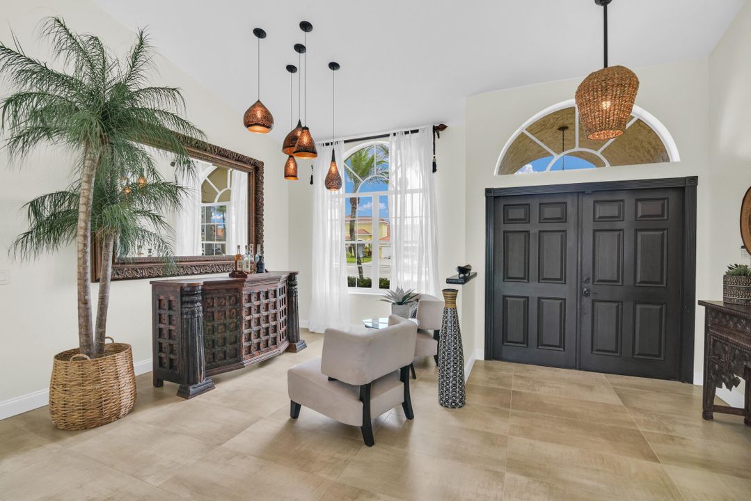 For Sale: $1,075,000 (5 beds, 2 baths, 2483 Square Feet)