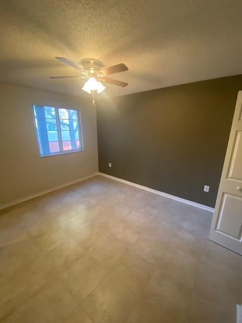 For Rent: $2,500 (3 beds, 2 baths, 1191 Square Feet)