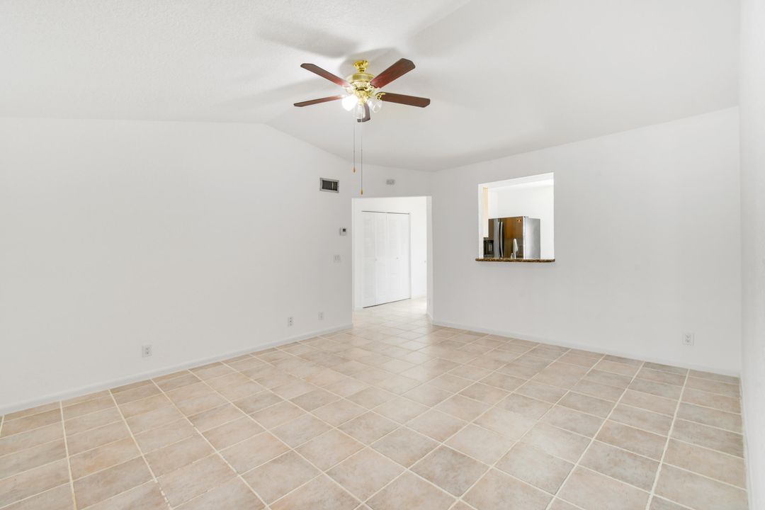 For Rent: $3,800 (3 beds, 2 baths, 1135 Square Feet)