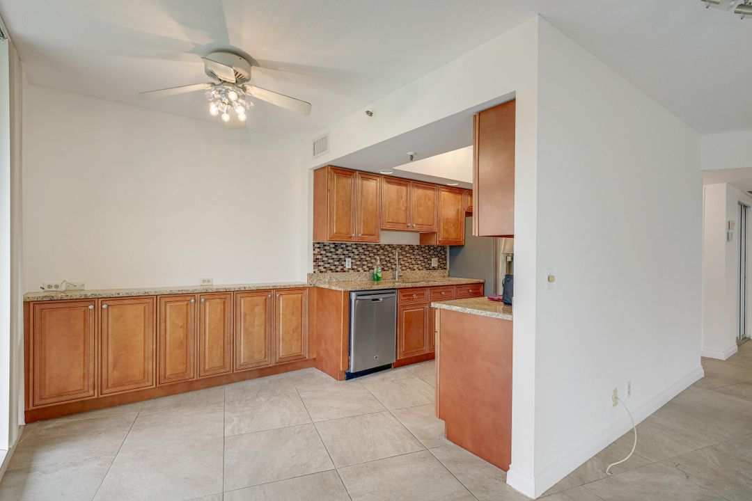 For Sale: $369,000 (3 beds, 2 baths, 1693 Square Feet)