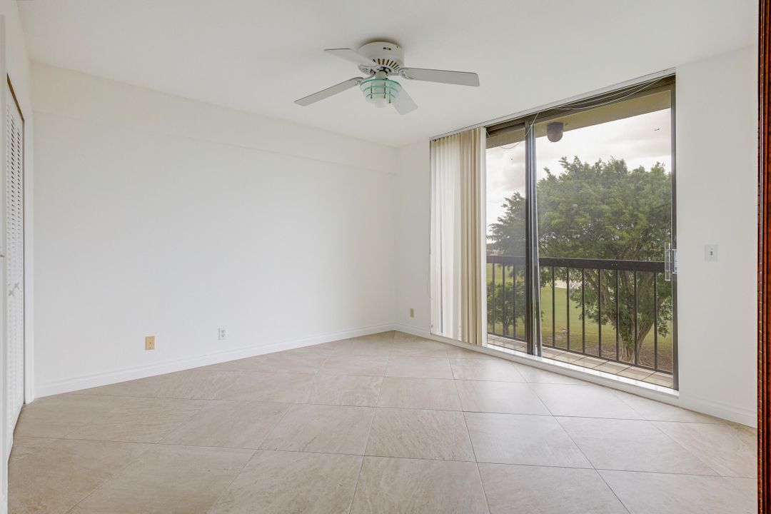 For Sale: $369,000 (3 beds, 2 baths, 1693 Square Feet)